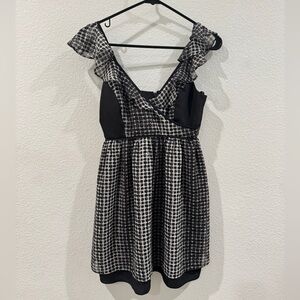 BCBGGeneration Y2K Babydoll Abstract Polka Dot Black Grey Mini Dress Size 0